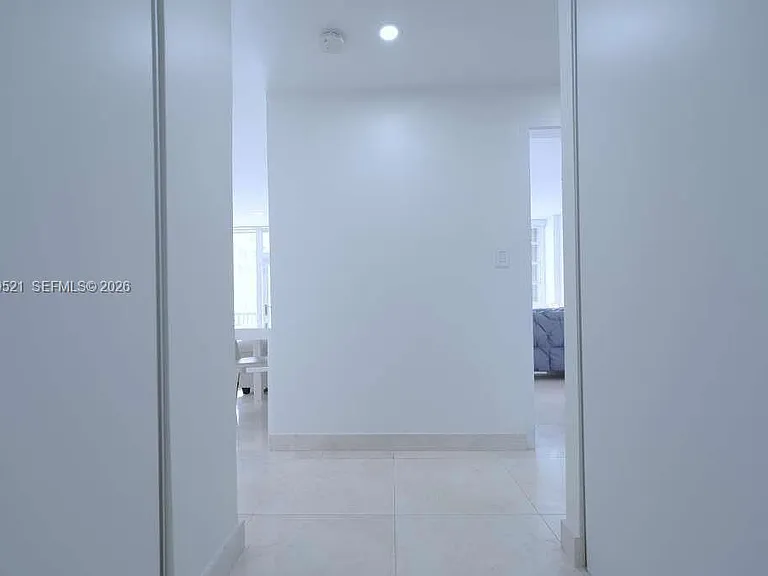 1408 Brickell Bay Dr #1002 — Photo 36