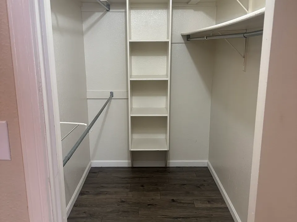 walk in closet