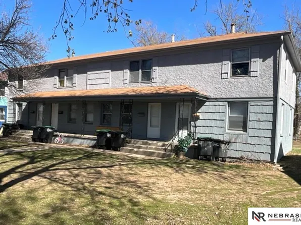 4117 Valley St, Omaha, NE 68105