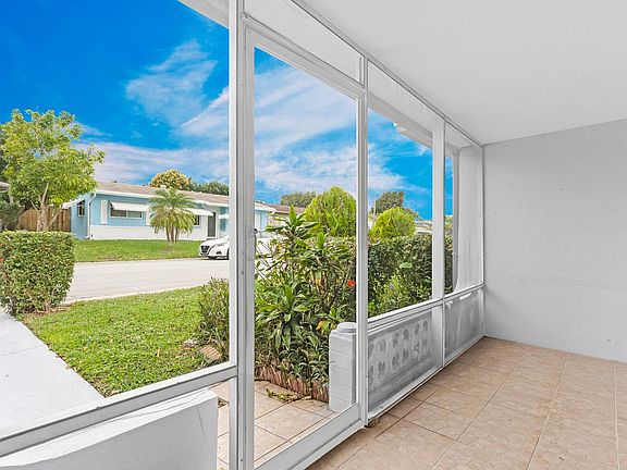 5th image of 6805 NW 9th Court