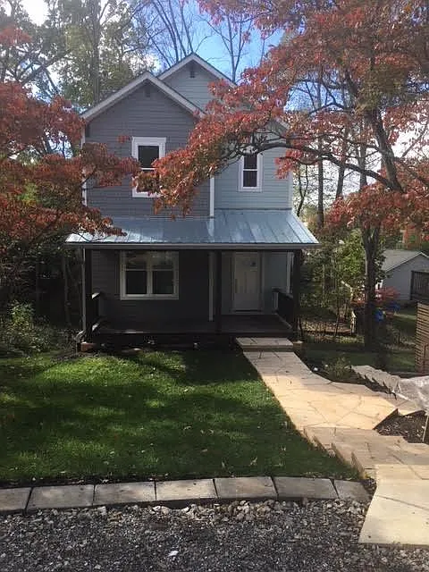 28 Dellwood Street — Photo 2