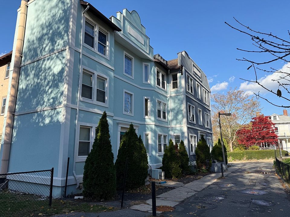 2nd image of 35 Westminster Ave
