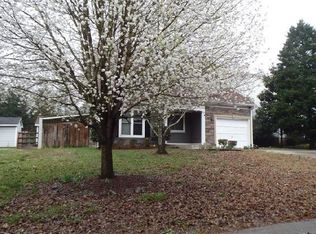 12109 Cotton Ln, Pineville, NC 28134