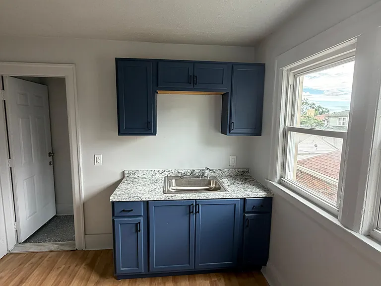 14720 Winthrop St #2 — Photo 4