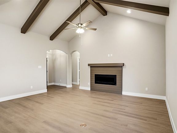 3rd image of 133 Joel St