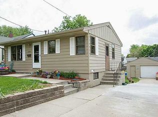 3245 E Washington Ave, Des Moines, IA 50317