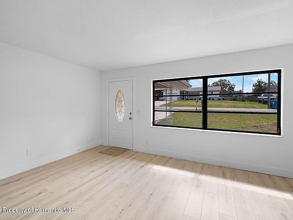 5th image of 26329 Seidel St