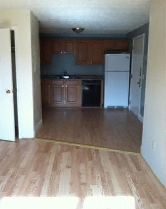 2nd image of 25 Log St APT 2D