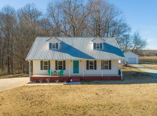 2836 Gate 3 Rd, Paris, TN 38242