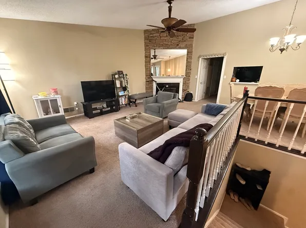 114 Edward Dr #114, Franklin Park, NJ 08823