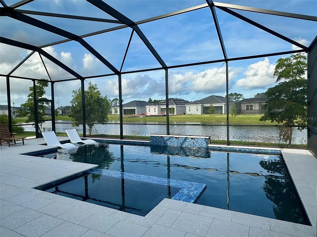 3 bed, 3.0 bath, 2252 sqft, $11,500 — Photo 2