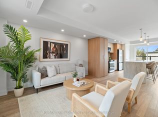 34 Poplar Ave Unit 3, Toronto, ON M9B 3R4