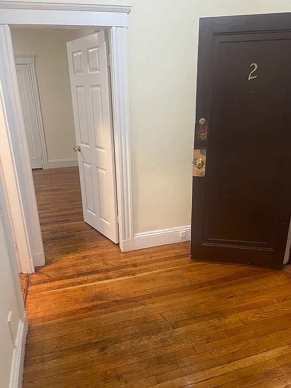 1 bed, 1.0 bath, 550 sqft, $1,900 — Photo 4