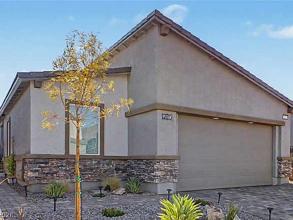 2nd image of 290 Fossil Falls St
