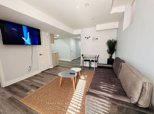 3926 Arvona Pl #BASEMENT, Mississauga, ON L5M 6L3
