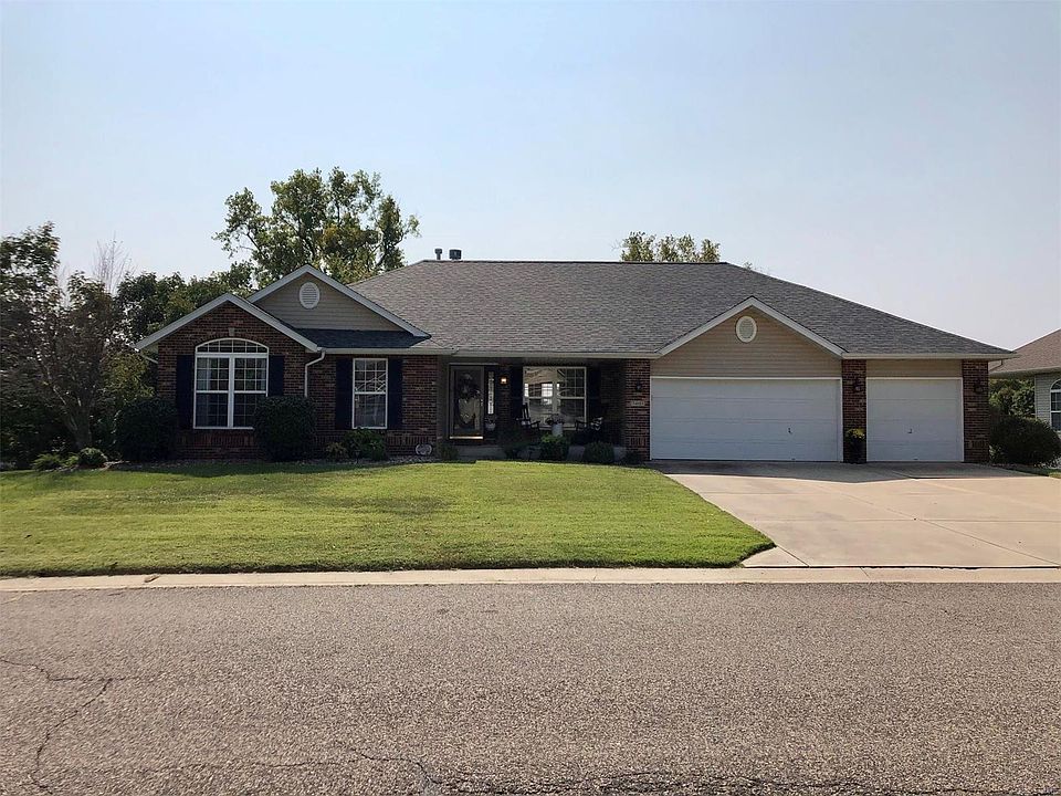 1st image of 7401 Stonebridge Dr