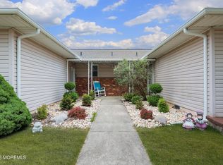 201 Bonaire Drive, Toms River, NJ 08757