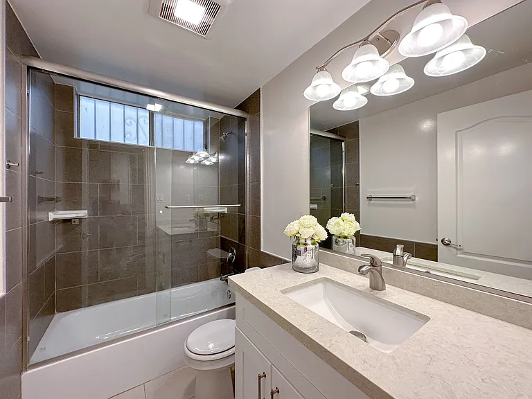 925 Edith Ave #B — Photo 3
