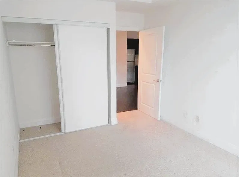 3520 Danforth Ave - 210 — Photo 4