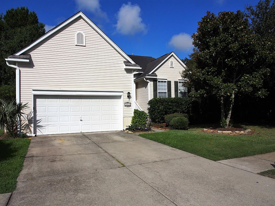 1st image of 1852 Palmetto Isle Dr