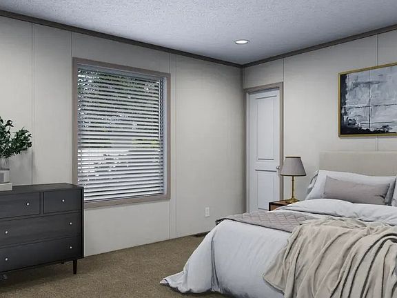 4th image of 260 Armstrong #260