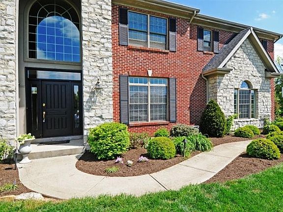3rd image of 2423 Judkins Ln