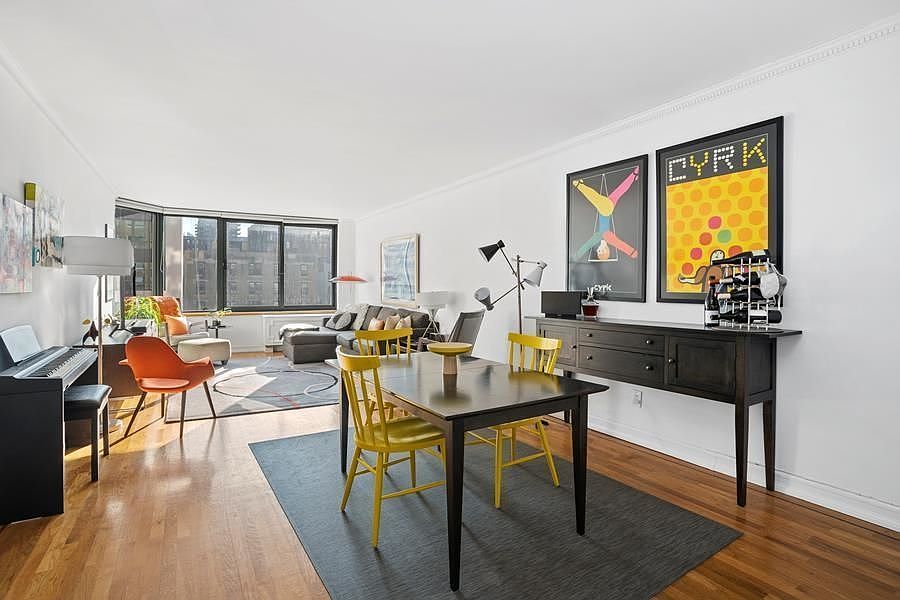 1st image of 201 W 72nd St APT 9C