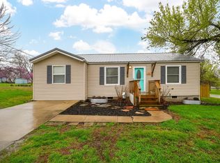 111 W Main St, Miller, MO 65707