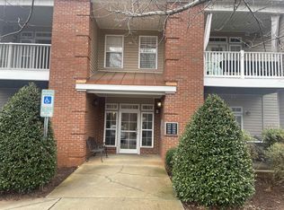 538 Weather Ridge Ln #20, Cary, NC 27513