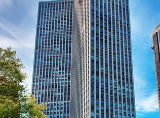 2626 N Lakeview Ave APT 2605, Chicago, IL 60614