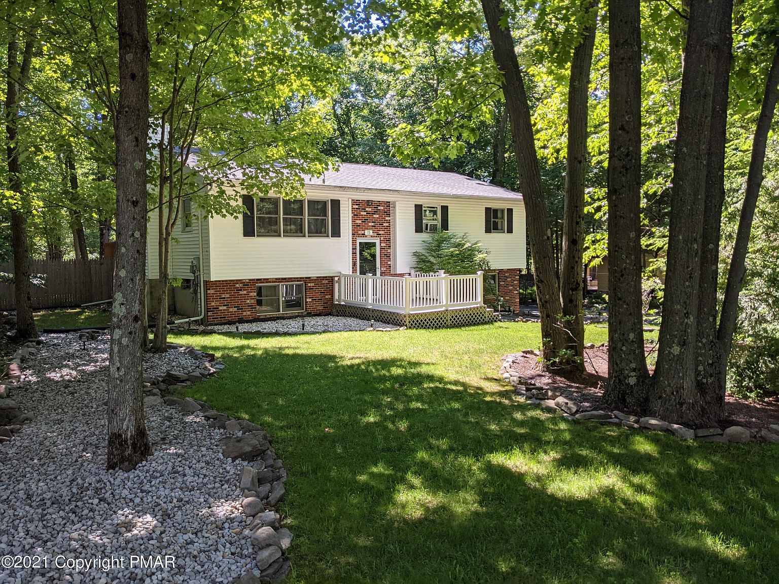 15 Stonegate Ct, Mount Pocono, PA 18344 Zillow