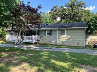 16 Kenarch Ln, Linden, NC 28356