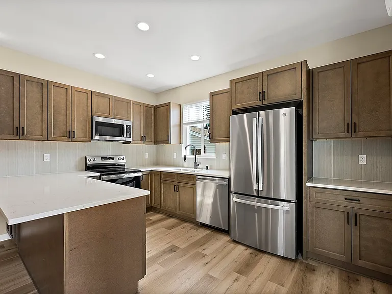 8511 Woodlawn Ave SW — Photo 16