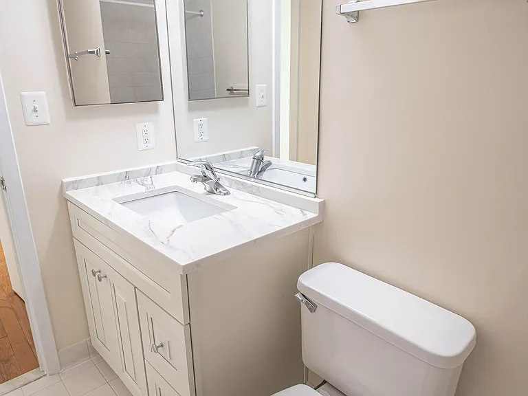 2nd Bedroom Bath