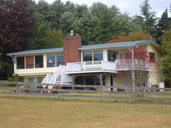 5738 Double Bluff Rd, Freeland, WA 98249
