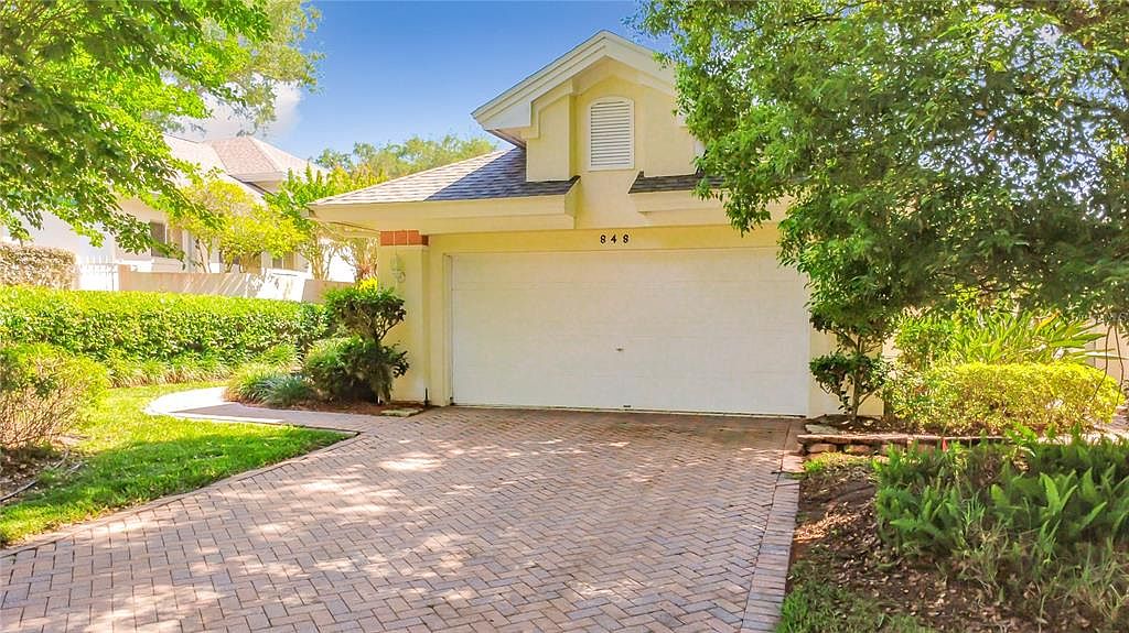 848 Crepe Myrtle Cir