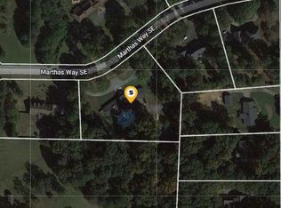 1007 Marthas Way SE, Conyers, GA 30013
