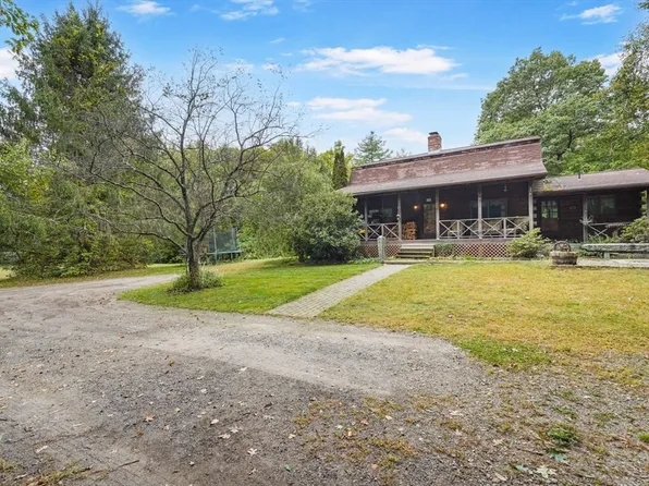 443 Williamsville Rd, Barre, MA 01005