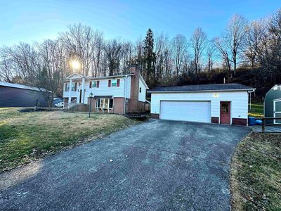 114 Middle Run Rd, Weston, WV, 26452