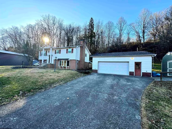 114 Middle Run Rd, Weston, WV 26452