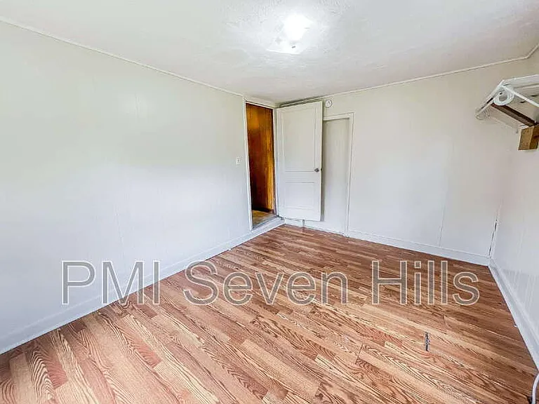 401 Alpha Ave — Photo 14