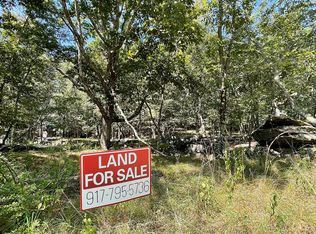 520 Saunders Ct, Lehman, PA 18324