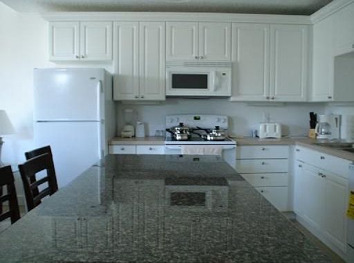 5th image of 2051 Grand Oak Dr