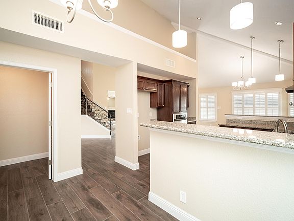 5th image of 12736 Tierra Karla Dr