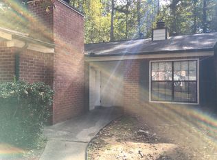 370 River Brook Ct, Riverdale, GA 30274