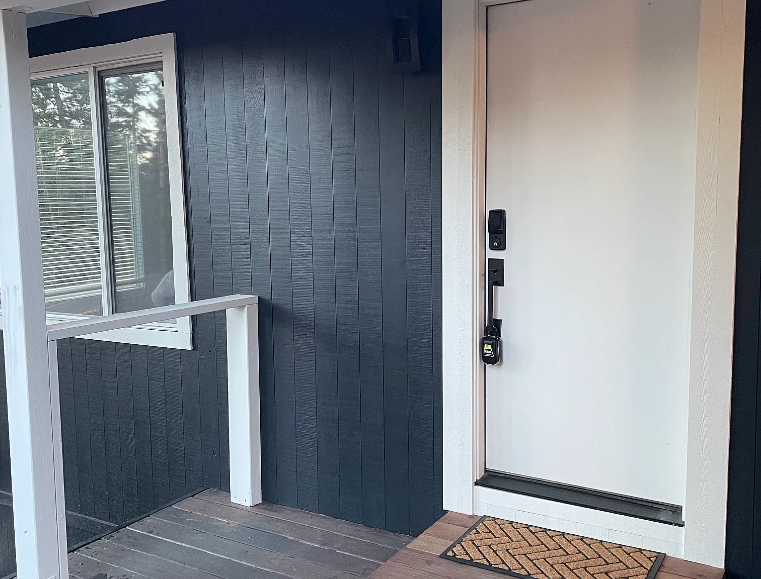 Studio, $1,600 — Photo 2