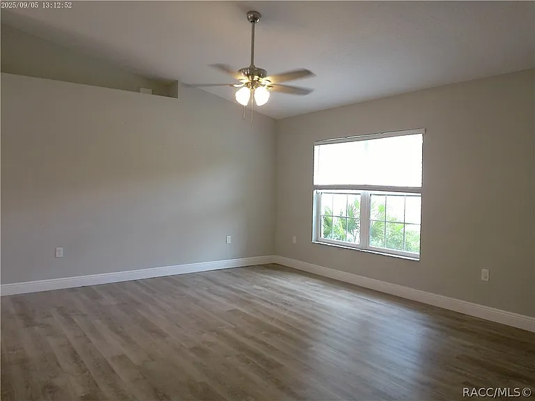 9252 N Agatha Dr — Photo 8