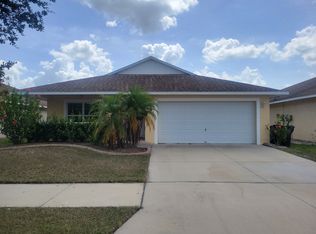1122 Shared Passion St, Ruskin, FL 33570