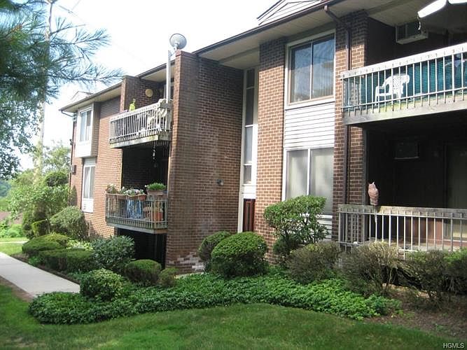 1st image of 64 Country Club Ln