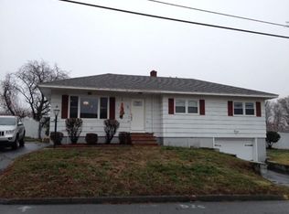22 Erhardt Ter, Methuen, MA 01844